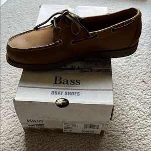 Bass Tan Boat Shoes Moccasin Style